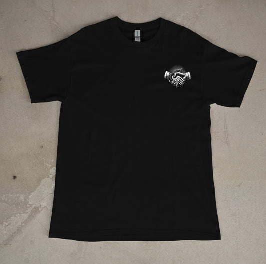 HANDSHAKE TEE